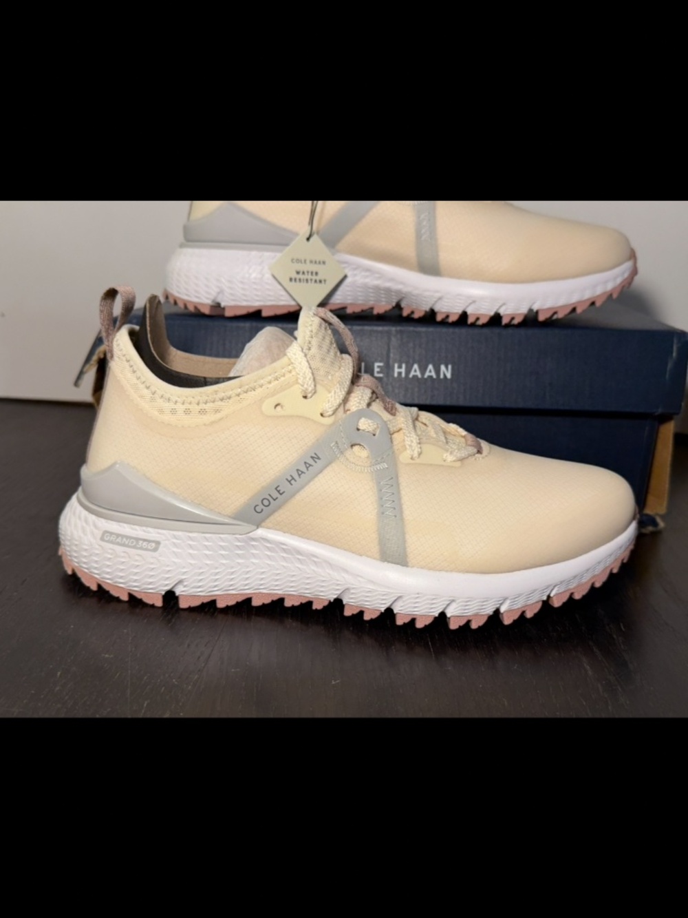 Cole Haan Zerogrand Overtake Water-Resistant Golf Shoes Ivory/Mist/Fawn 6.5B